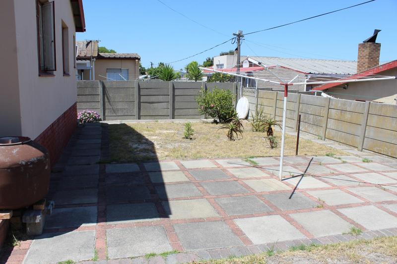 3 Bedroom Property for Sale in Glen Lilly Western Cape